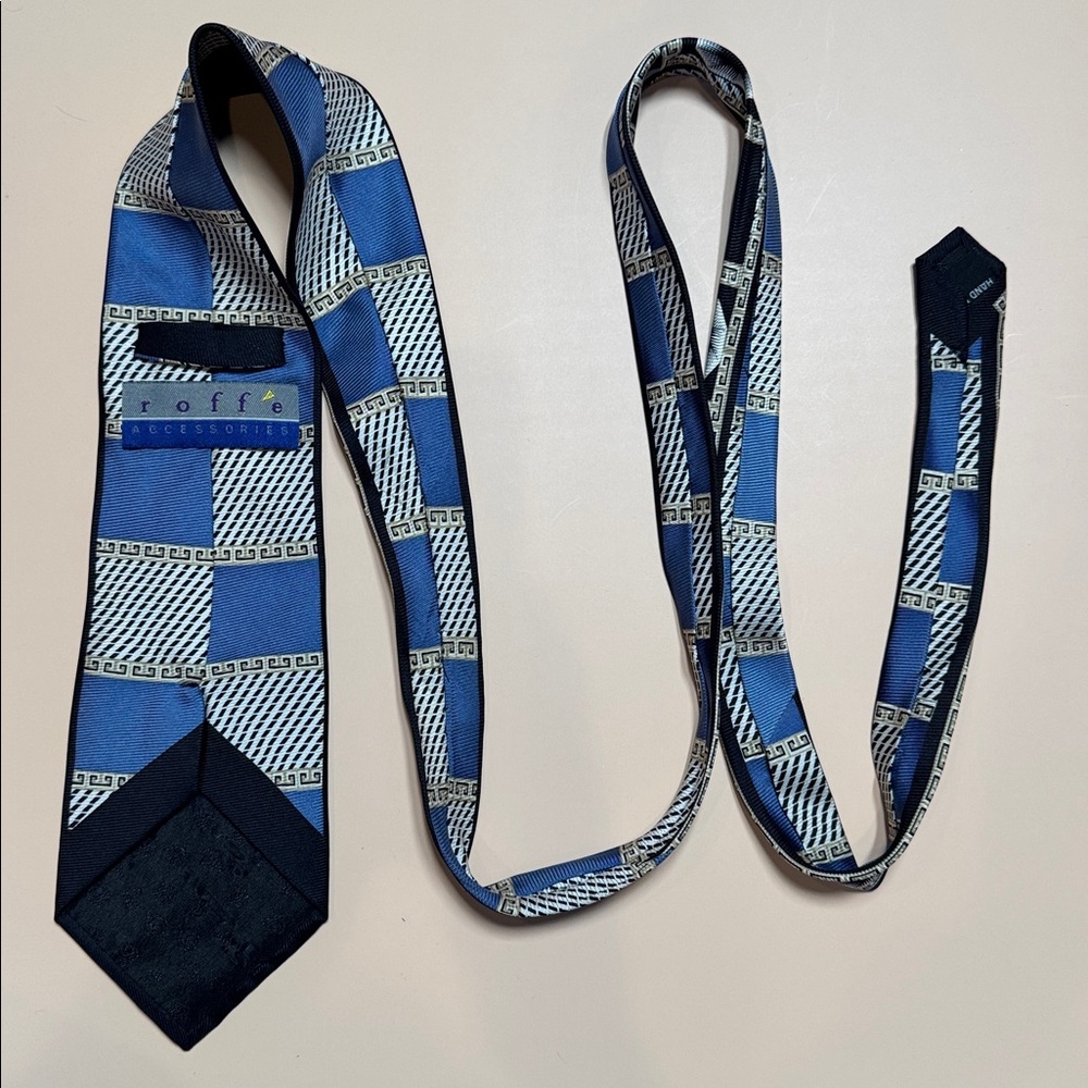 ๐3/$15 Roffe Silk Tie - Picture 7 of 9